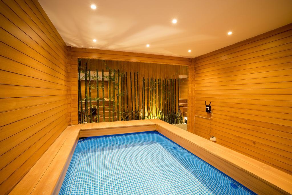 The M Pool Villas Bangkok - Bts Ekkamai Eksteriør billede