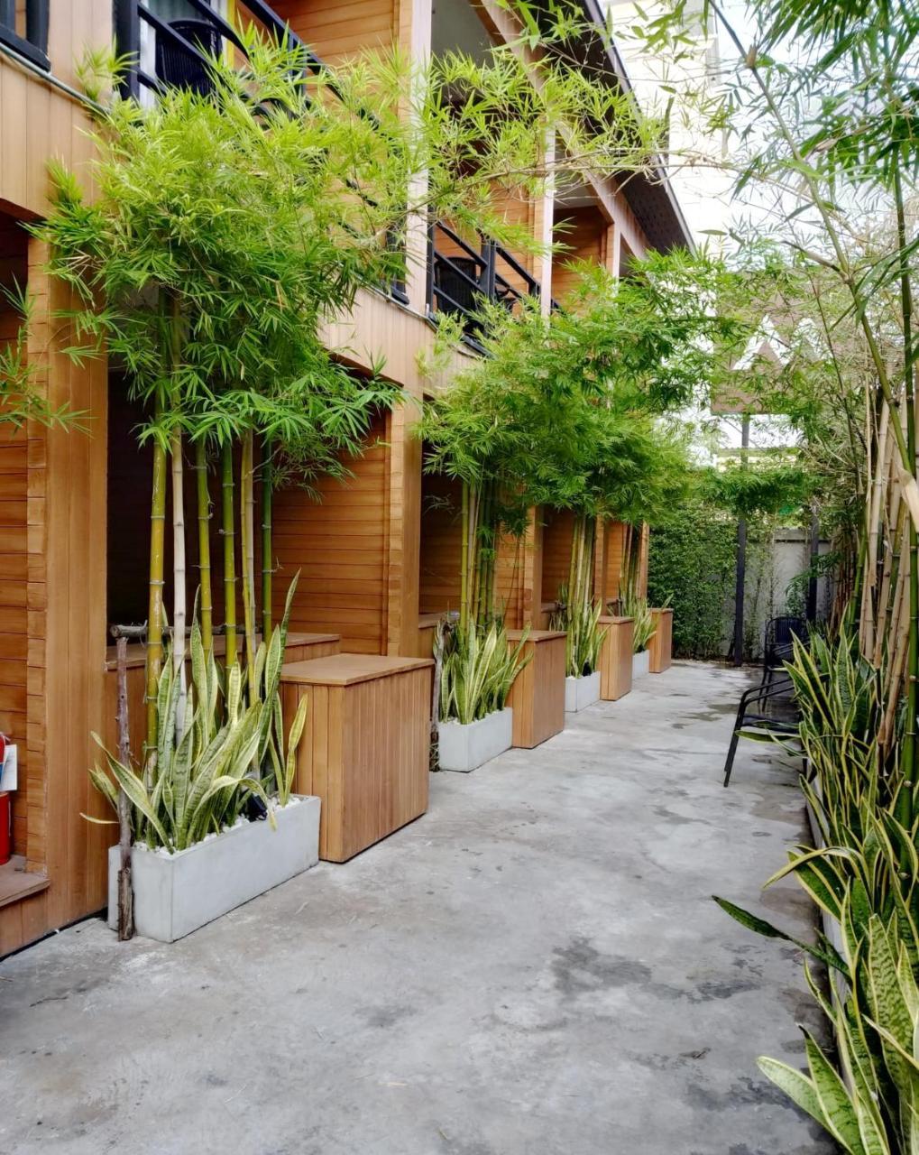 The M Pool Villas Bangkok - Bts Ekkamai Eksteriør billede